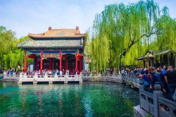 轉載:暢遊詩意濟南 品味詩詞之美 - 啸海楼 - 啸海楼 畅游诗意济南,品味诗词之美!