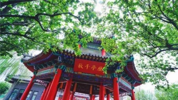 轉載:暢遊詩意濟南 品味詩詞之美 - 啸海楼 - 啸海楼 畅游诗意济南,品味诗词之美!