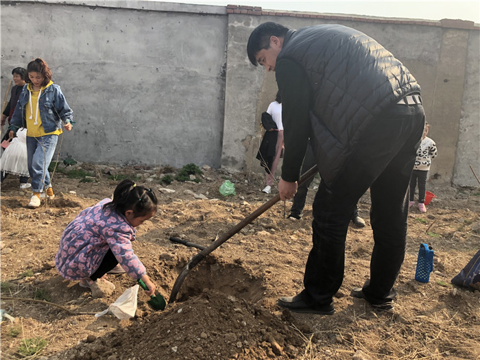 播种希望,满园飘香 张夏街道中心幼儿园公益