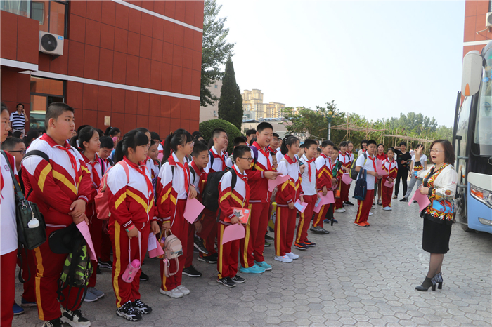 行走的课堂!长清石麟小学开启北京研学之旅