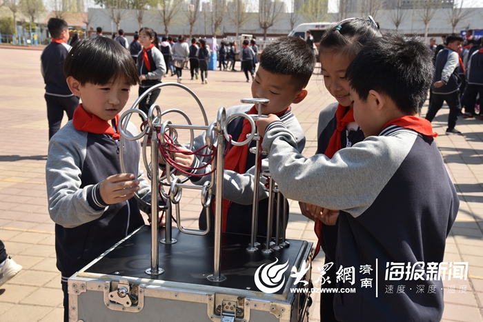 空气大炮的原理_李阳老师在讲空气大炮的原理(3)