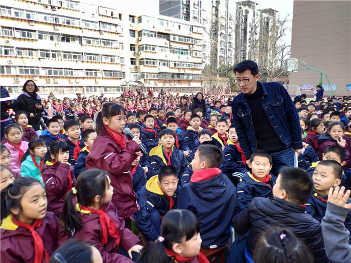 济南历下实验小学图片