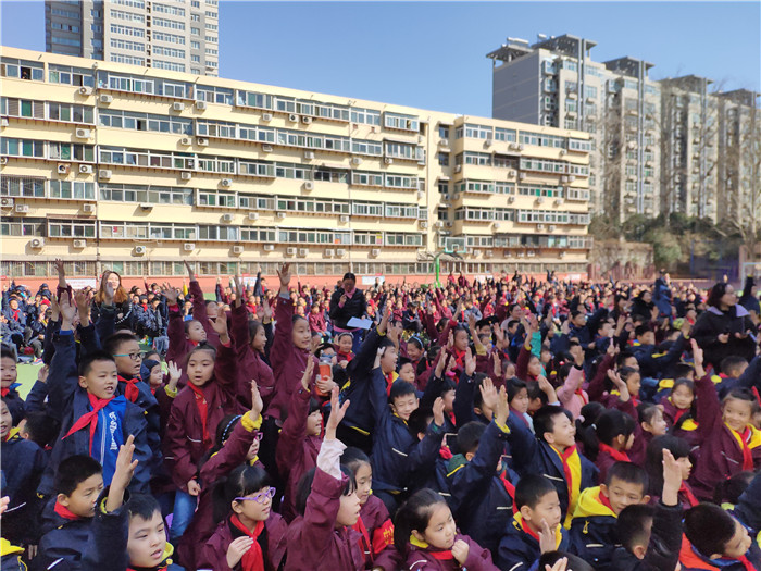 济南历下实验小学图片